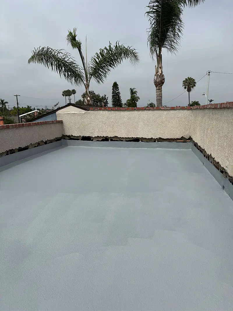 Failing rooftop waterproofing leads to leaks, rot, and costly structural damage.